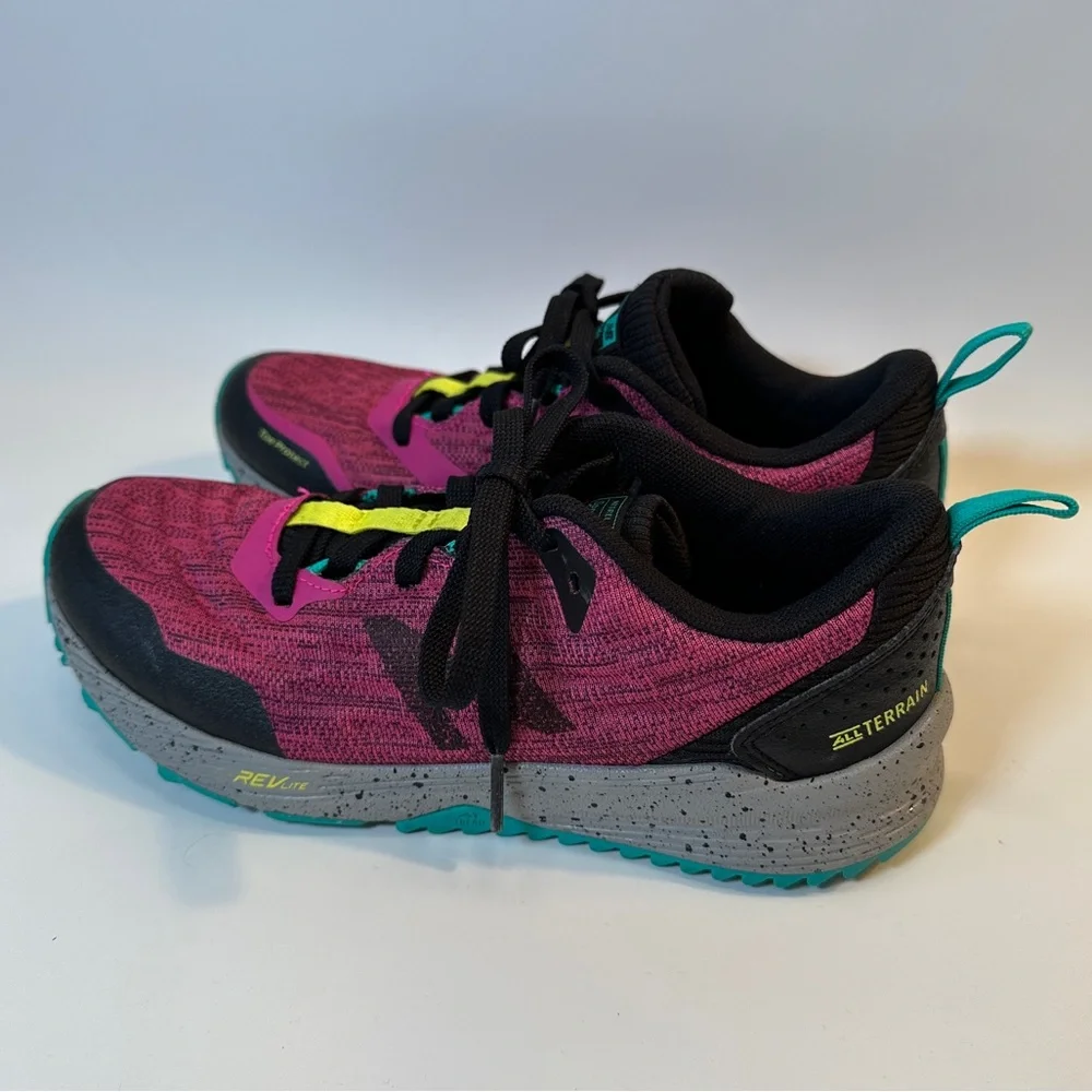 New Balance Kids' Sz 3.5 Fuelcore‎ Nitrel V5 Carnival Black Verdite
